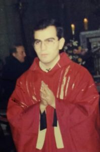 Padre Héctor Vithar Zúñiga